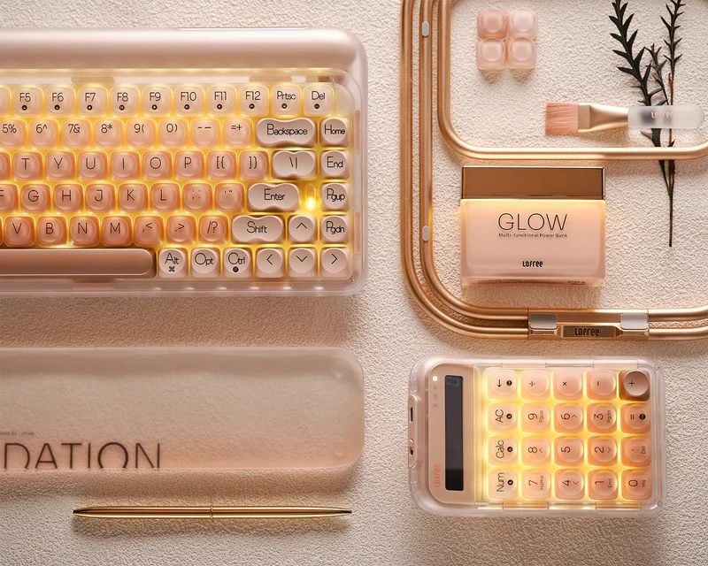 Glow_Power_Bank_shop_the_look_3e76027a-cdef-4a63-b934-e9defa334271.webp